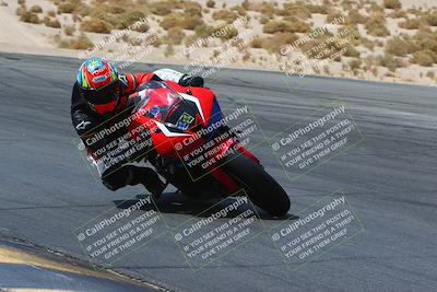media/Mar-25-2022-Apex Assassins (Fri) [[6895ac7503]]/Trackday Level 2/Session 4/Turn 12/